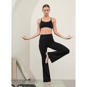 Athleta Salutation Stash Flare Pant Black XS